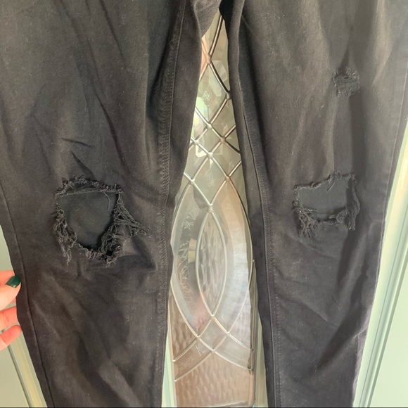Black distressed jeans - Picture 3 of 4
